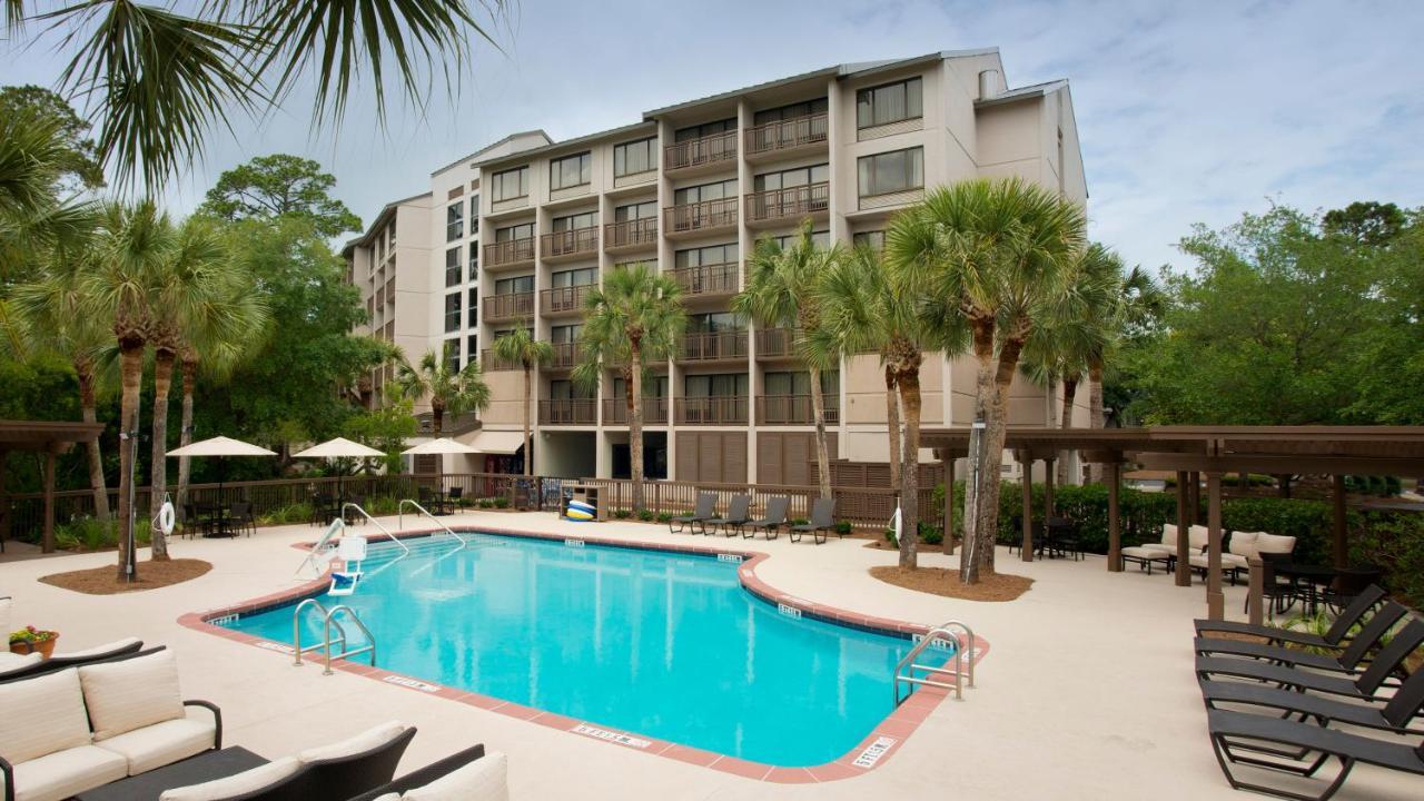 Holiday Inn Express Hilton Head Island, An Ihg Hotel Exterior photo