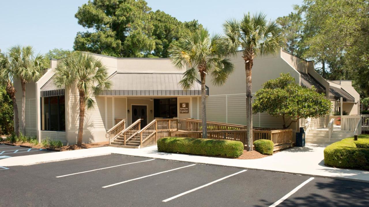 Holiday Inn Express Hilton Head Island, An Ihg Hotel Exterior photo